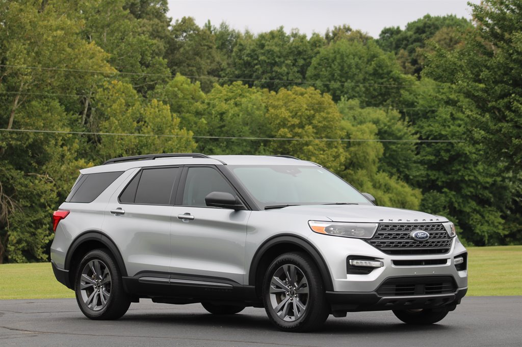 2021 Ford Explorer XLT's photo