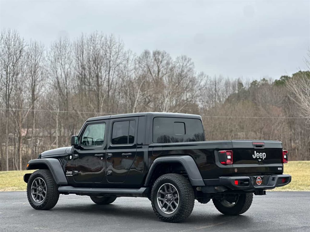 2020 Jeep Gladiator Overland - Photo 9