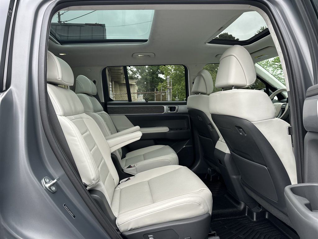 2024 Hyundai Santa Fe Calligraphy - Photo 19