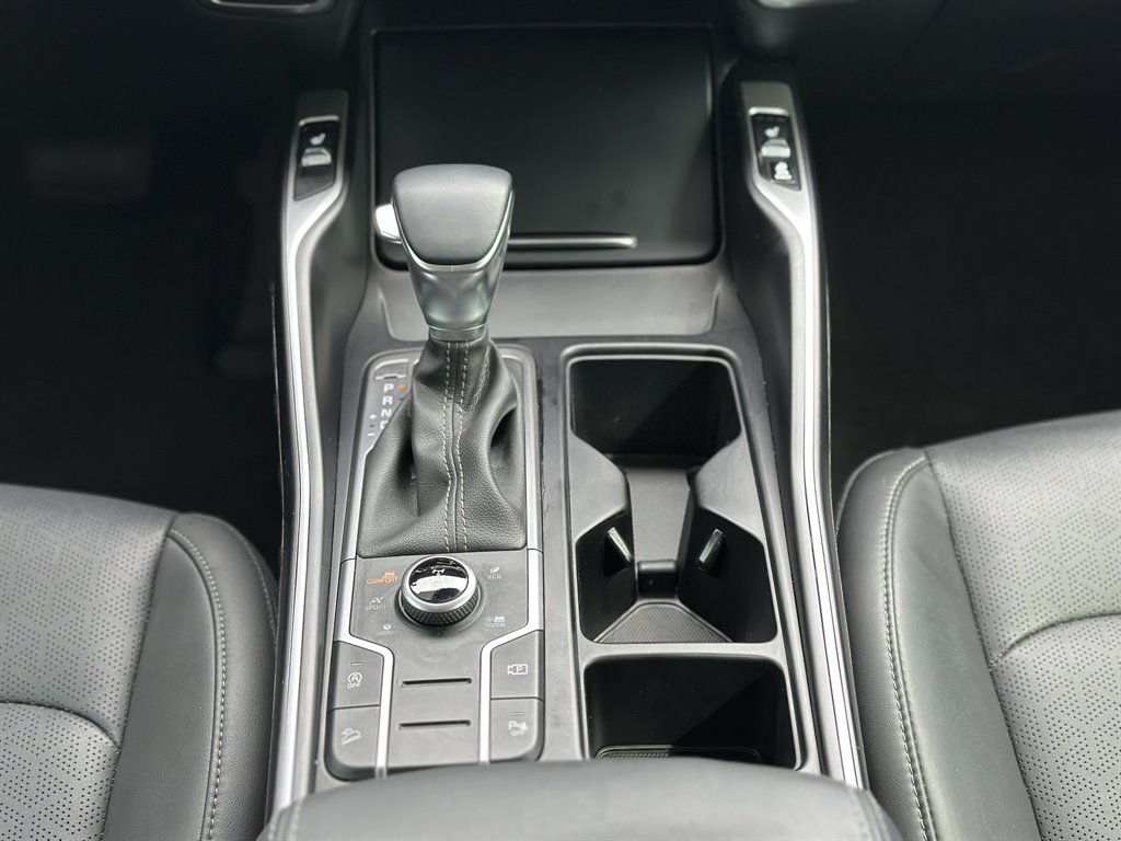 2023 Kia Sorento X-Line S - Photo 25