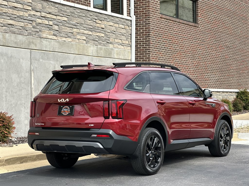 2023 Kia Sorento X-Line S - Photo 9