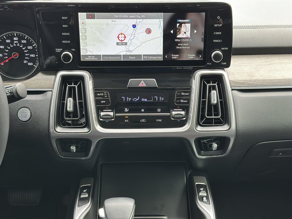 2023 Kia Sorento X-Line S - Photo 24