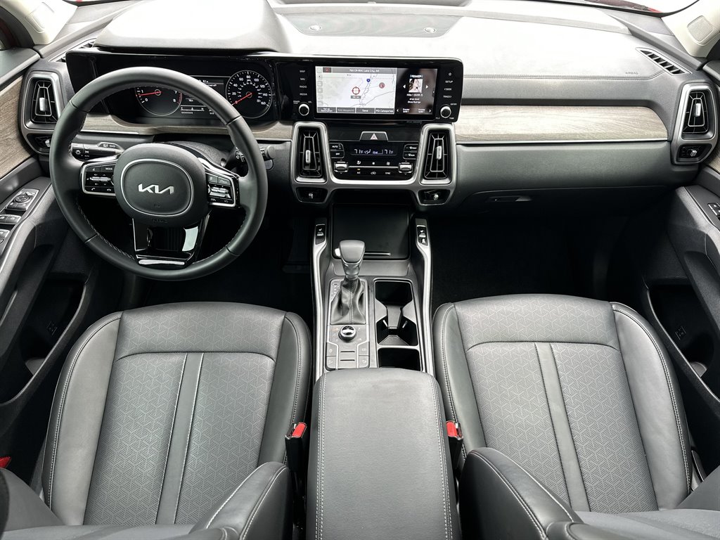 2023 Kia Sorento X-Line S - Photo 19