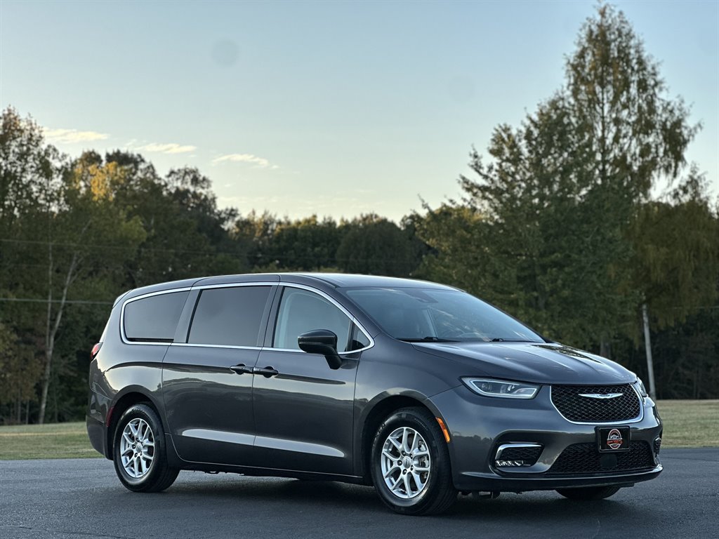 2023 Chrysler Pacifica